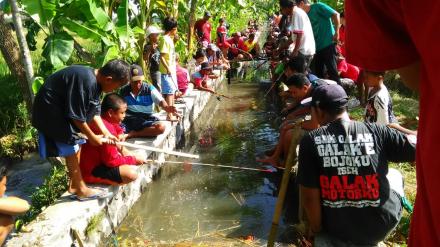 LOMBA MANCING WARGA DI DUSUN PATEN